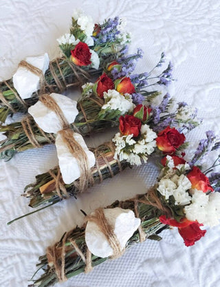 Howlite, Palo Santo, Rosemary, Sage & Lavender Smoke Cleansing Bundle | Extra Large Ritual Bundle